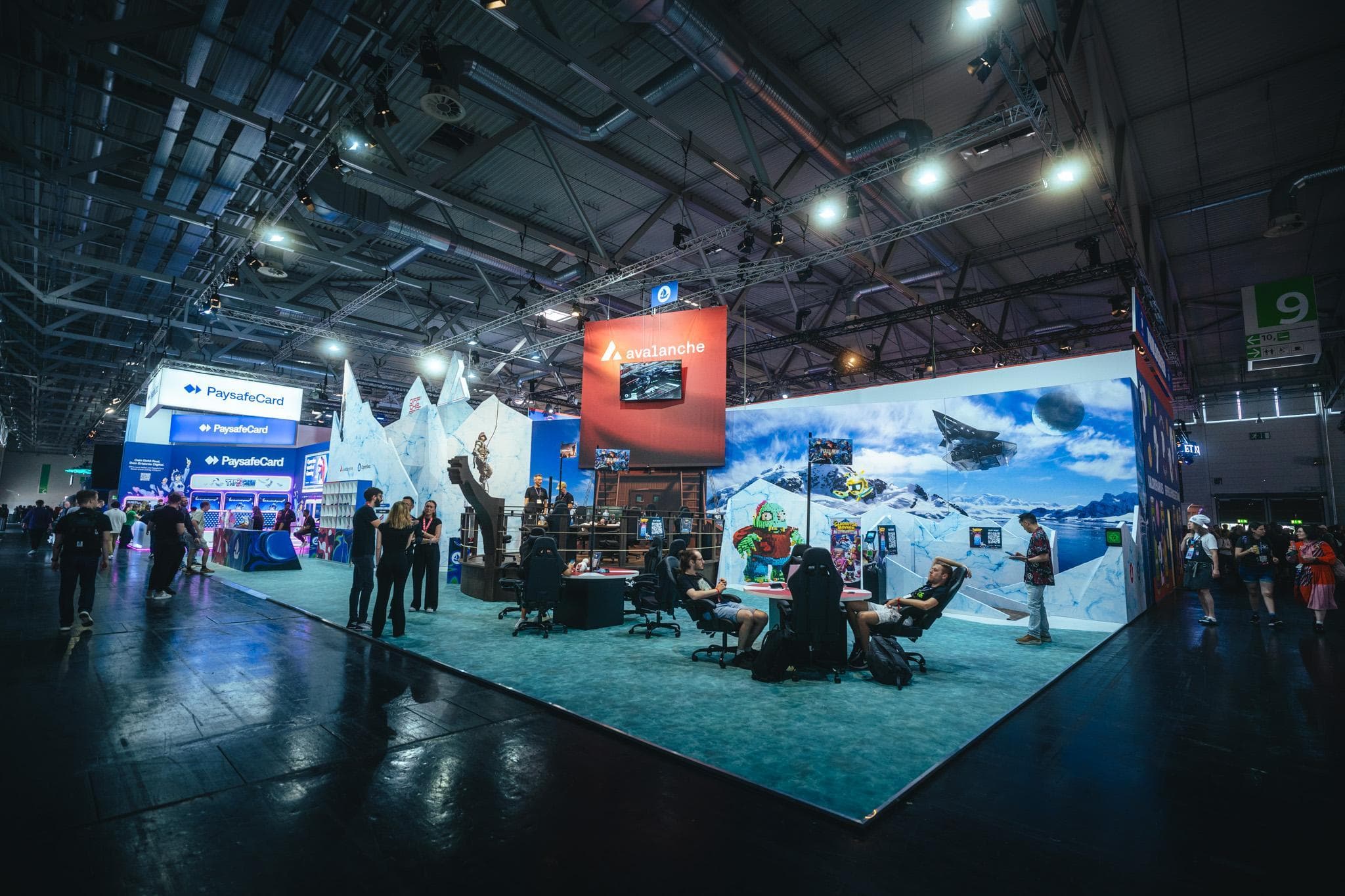 Der Gamescom-Stand 2025 vom Publisher Avalanche in Halle 9